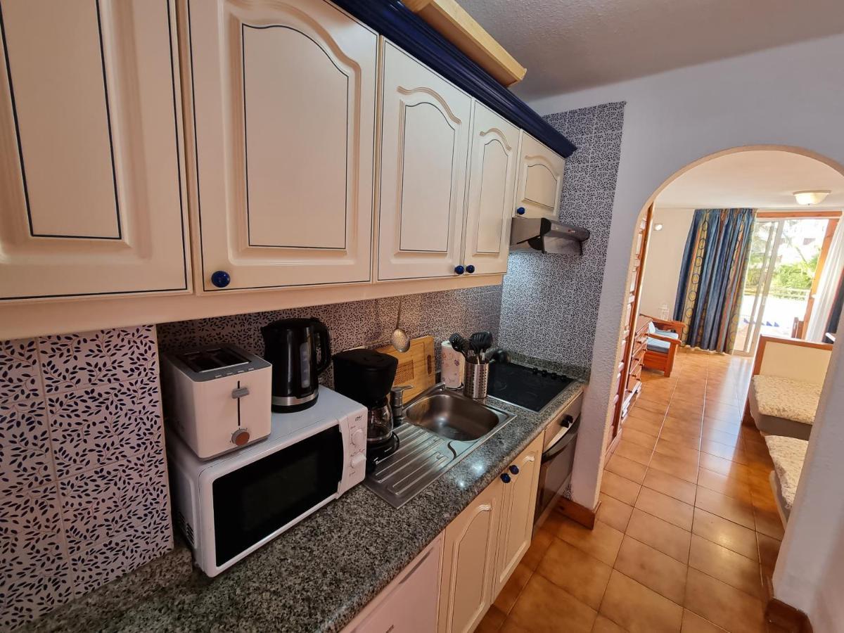 Studio Apartment No 1 Directly On The Beach And Sea, Terrace, Heated Pool, Wifi Плайя-де-лас-Амерікас Екстер'єр фото