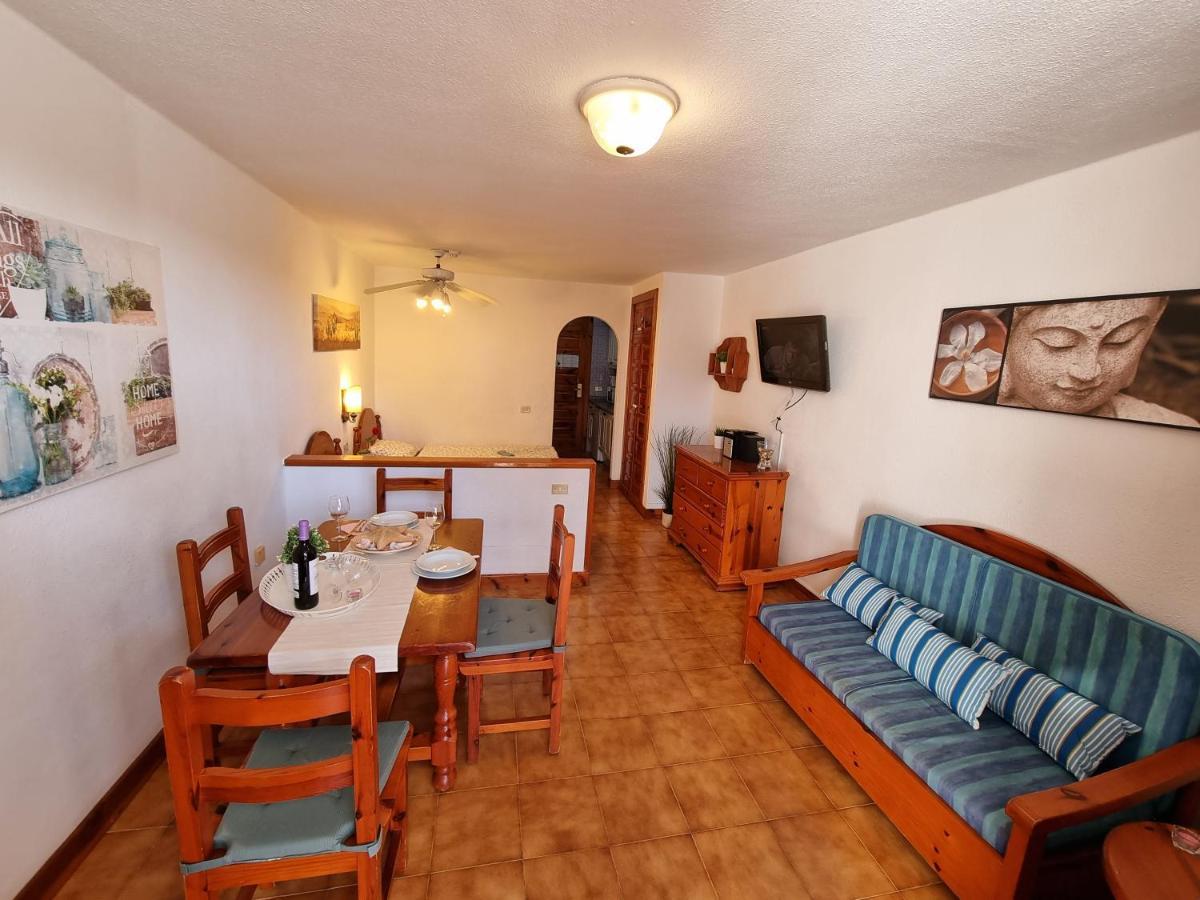 Studio Apartment No 1 Directly On The Beach And Sea, Terrace, Heated Pool, Wifi Плайя-де-лас-Амерікас Екстер'єр фото